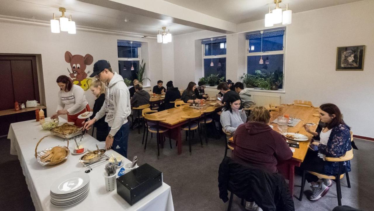 הארסטד Trondenes Sommerhostel מראה חיצוני תמונה