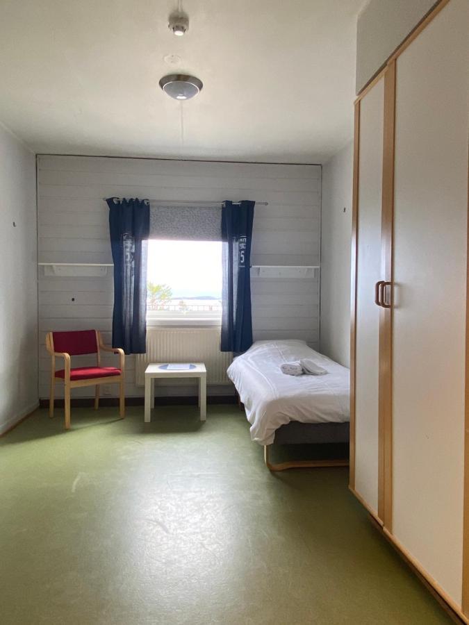 הארסטד Trondenes Sommerhostel מראה חיצוני תמונה